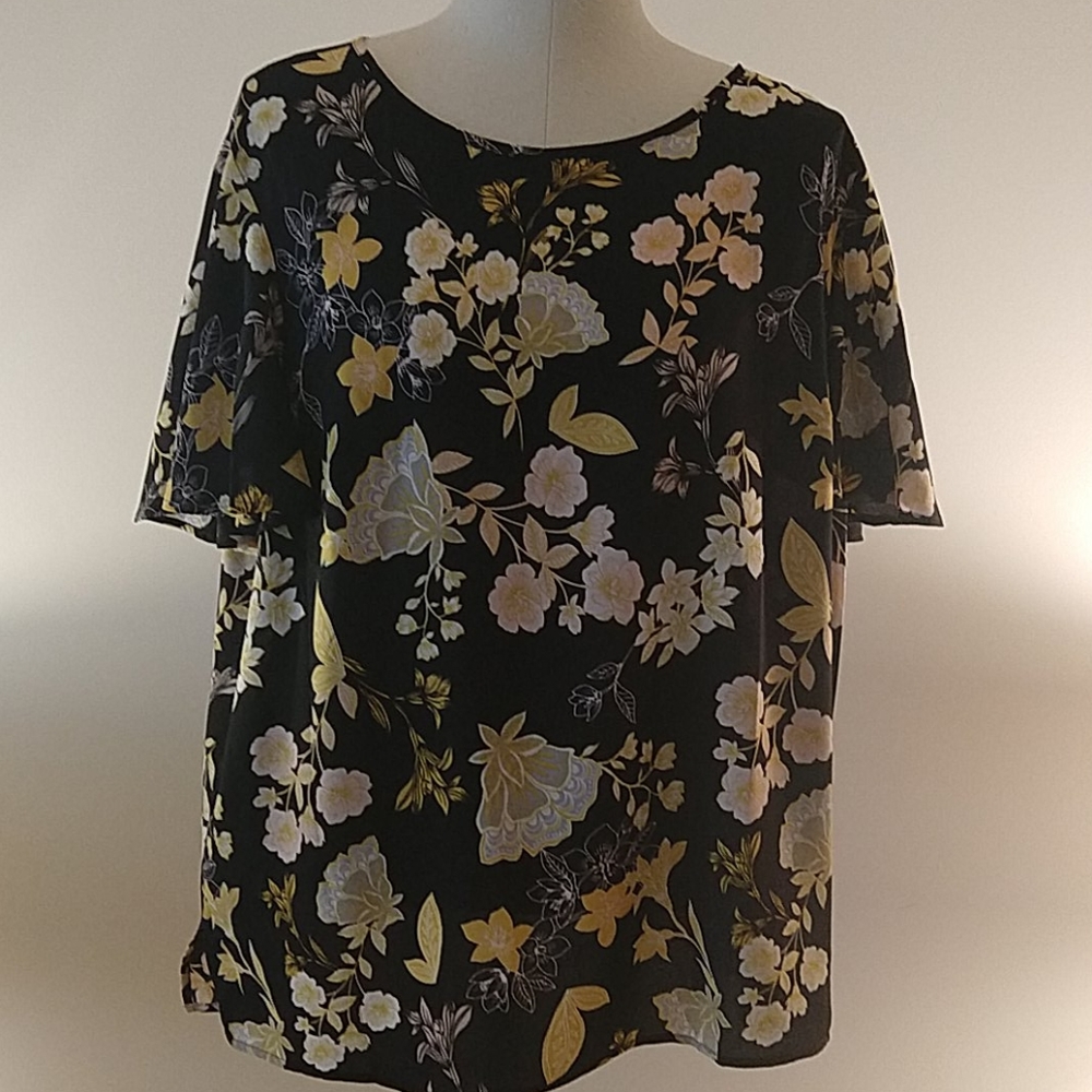 NWT Ann Taylor Loft Black Floral Shirt Size 22W